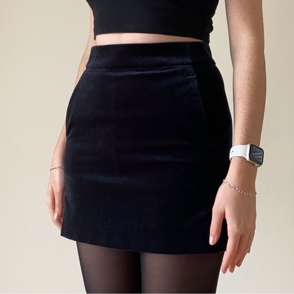 J Crew Dark Blue Black Velvet High Waisted Mini Skirt 2 - Picture 3 of 8